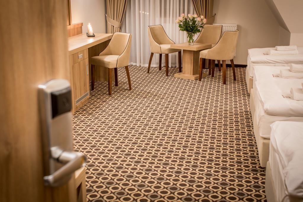 Borowy Dwor- Biznes, Spa & Fun Szaflary Room photo